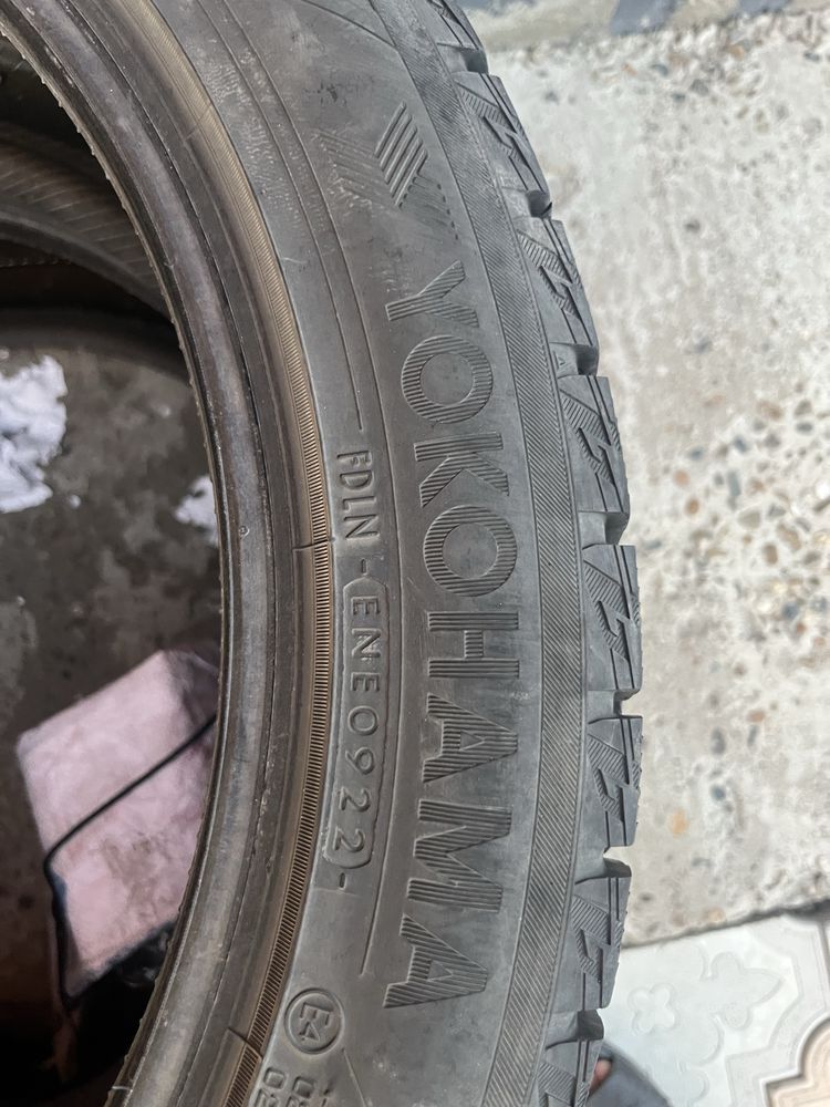 Продам резины 2штук 245/45/19
