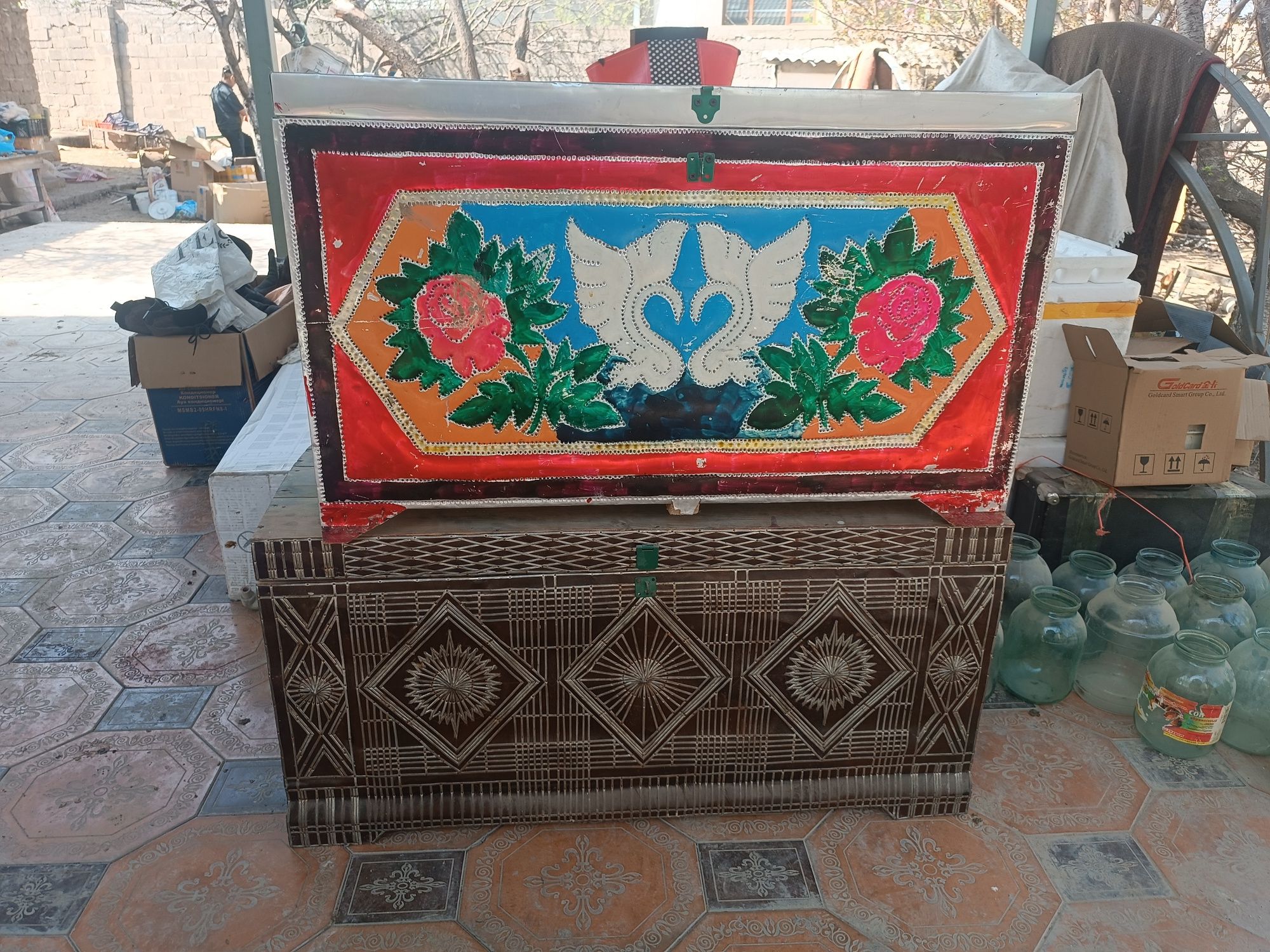 Сандықтар,  шкафтар,  сатамын өте арзан
