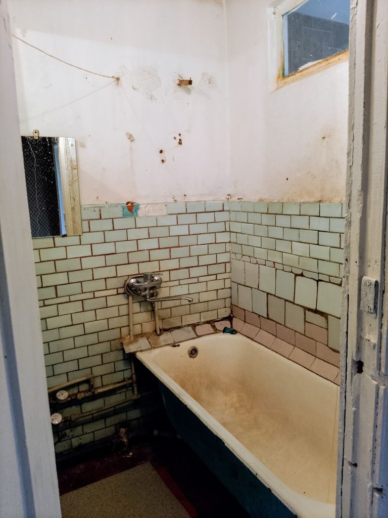 Продам 2 ком кв 44 м2 на автопарке