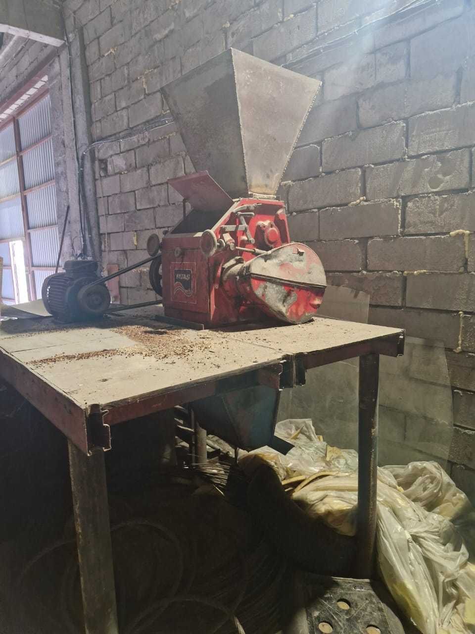 Продам плющилку для зерновых культур