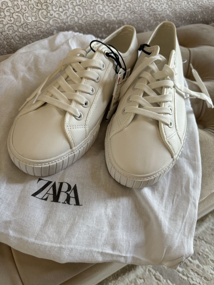 Новые кеды Zara