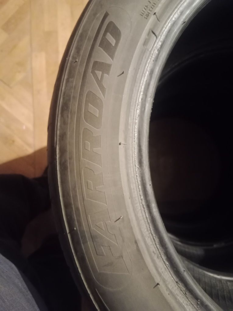 Шины летние 215/55/17