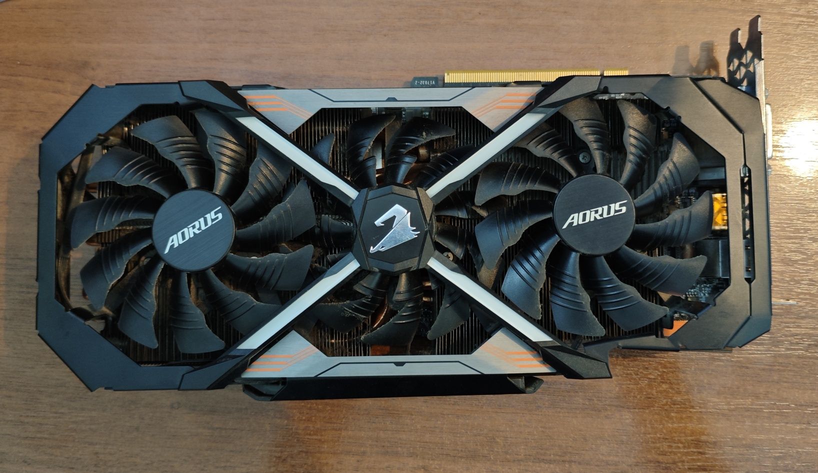 Gigabyte 1080 ti Aorus 11gb, 352 bit