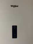 Продается холодильник Whirlpool