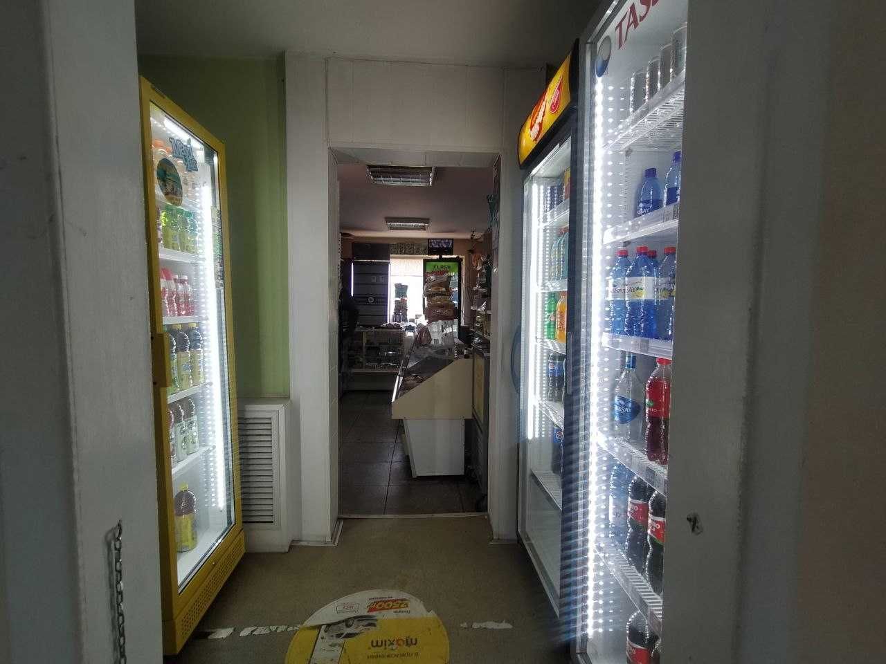 Продажа продуктового магазина, в центре.