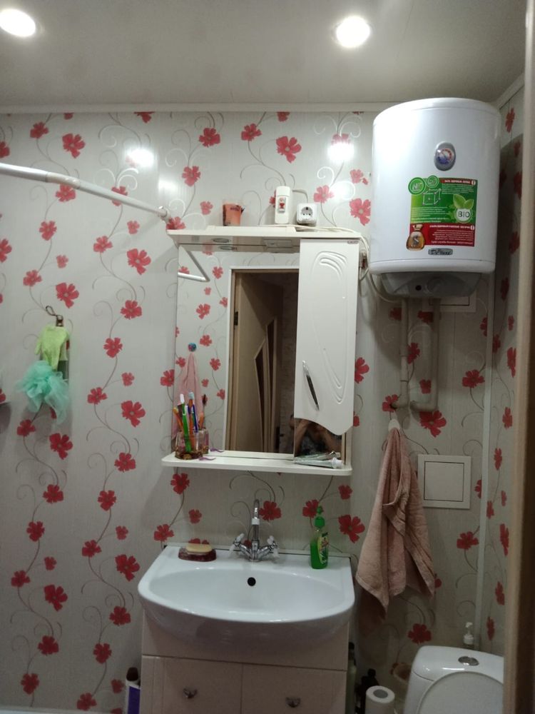 Продам 2х комнатную квартиру 5/22 этаж 3