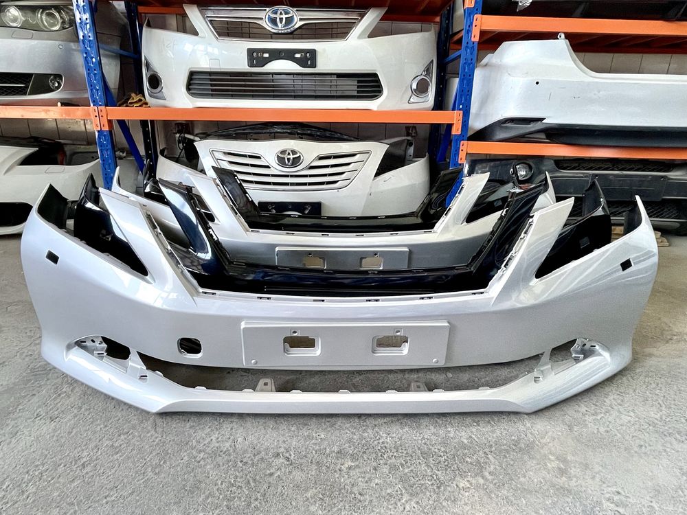 Передний бампер Toyota Camry 50 55 Тойота Камри 50 55