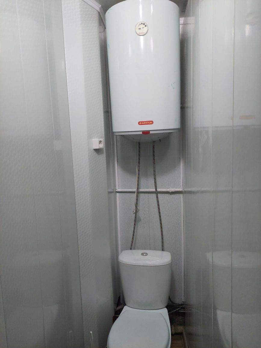 Продам 4-х ком.кв. Адрес 4 мкр 33 дом