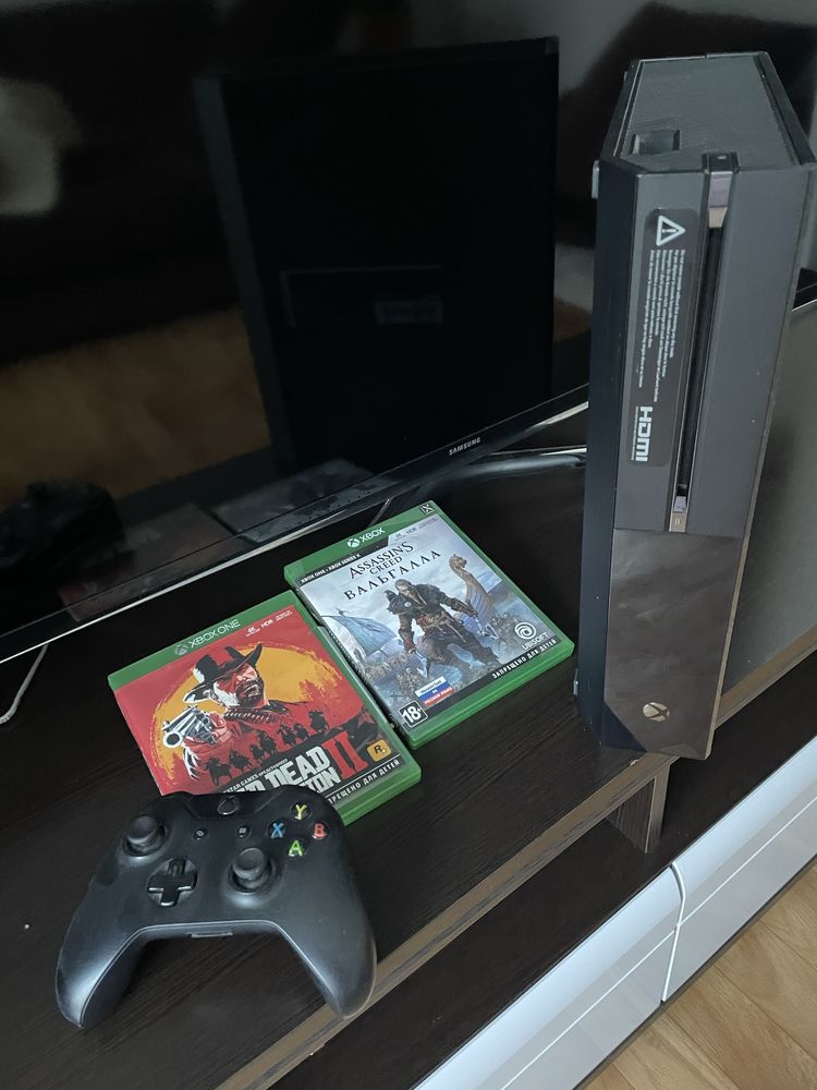 Продам X Box One
