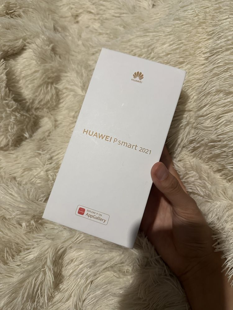 Продам смартфон HUAWEI P Smart 2021