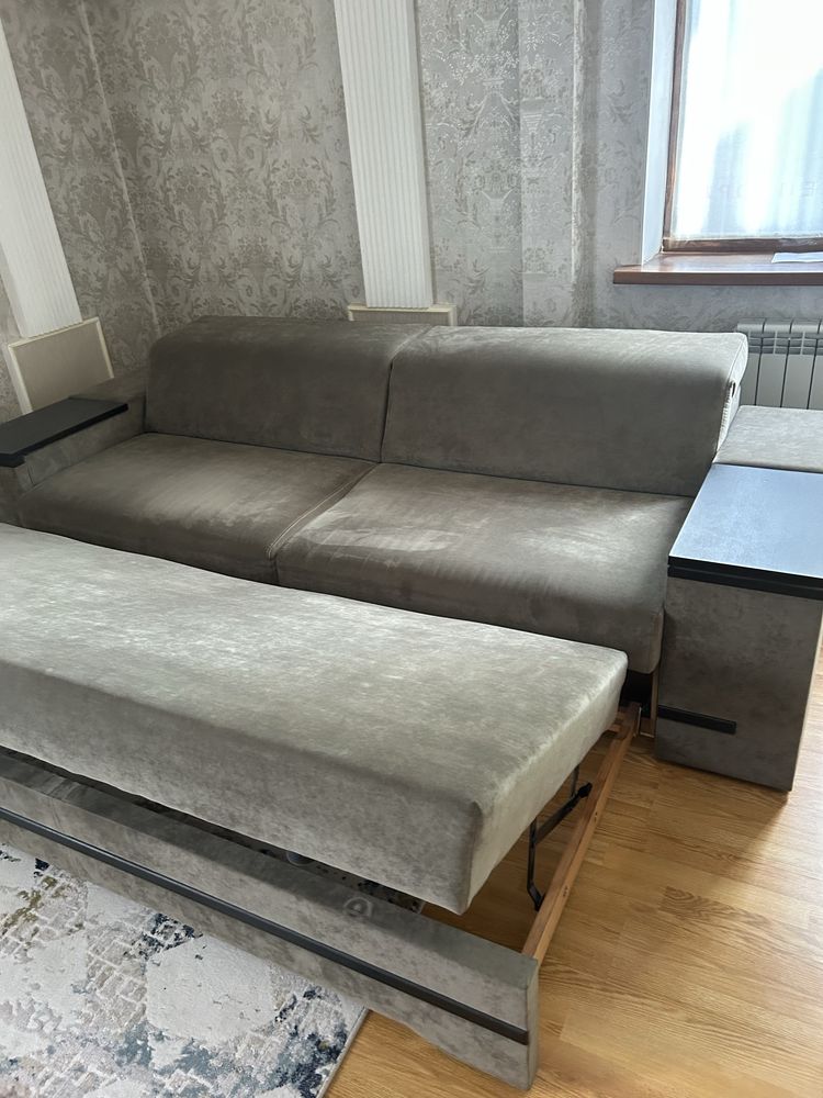 Диван, Беларусь в отличном состояний, почти новое.