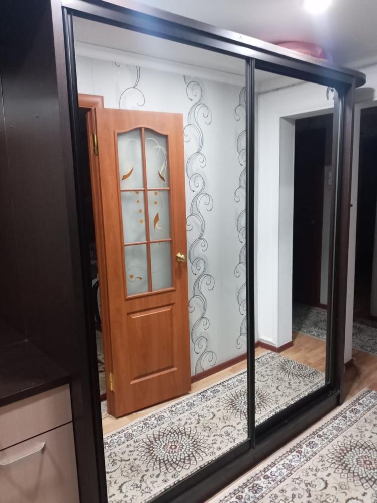 Продаю шкаф для прихожей