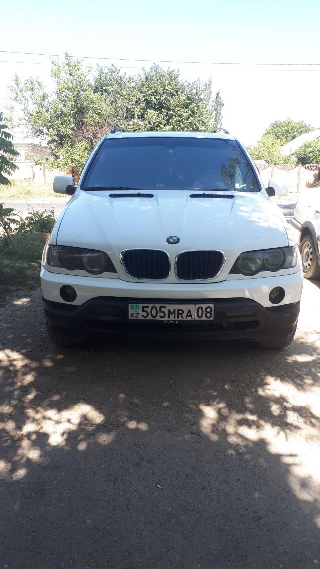 Продается БМВ Х5 2001г