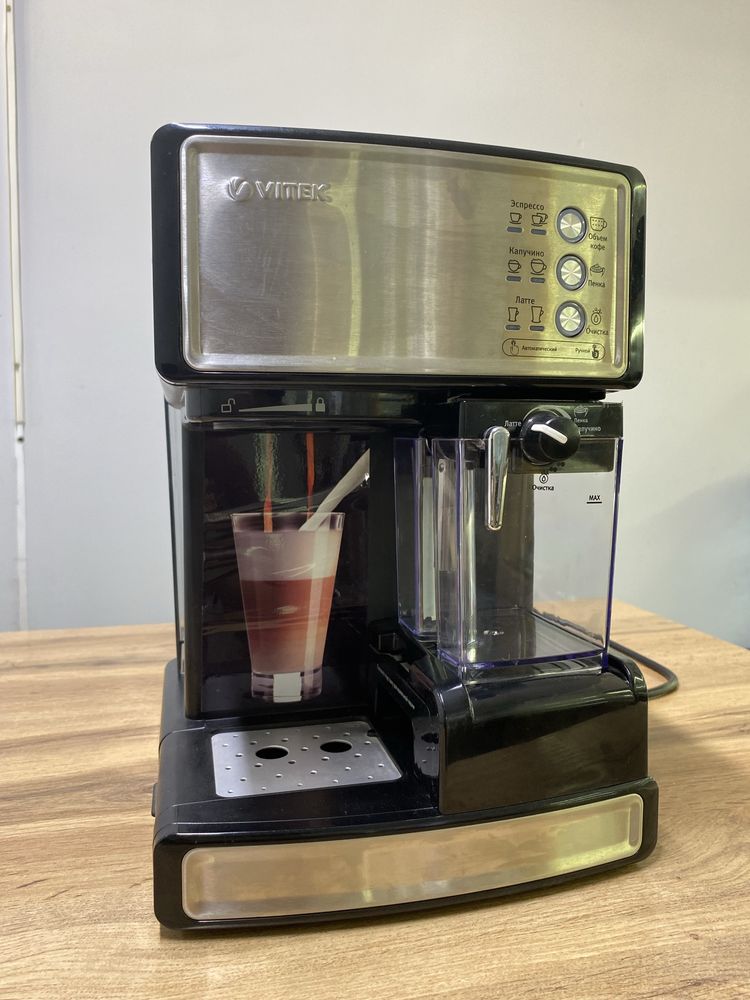 Кофеварка Vitek VT-1514 BK