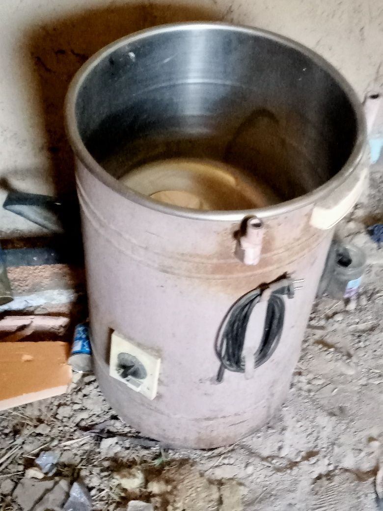 Продам стиральную машину