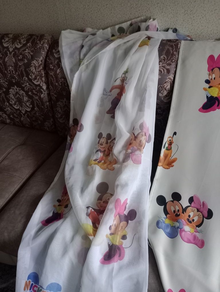 Продам детские шторки и тюль