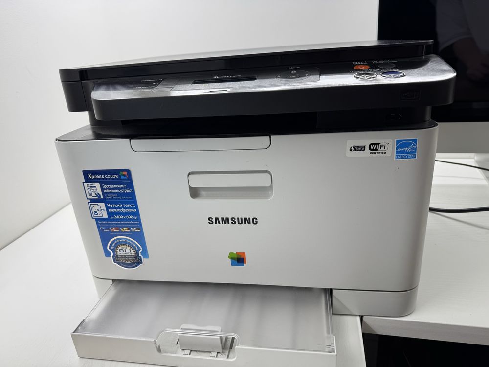 Цветной принтер/сканер Samsung C480W. Состояние как новое.