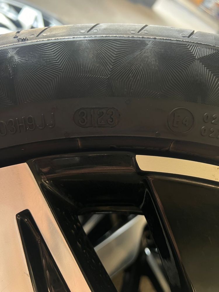 Диски с шинами Kia R18