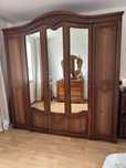 Продам спальный гарнитур 150 тыс