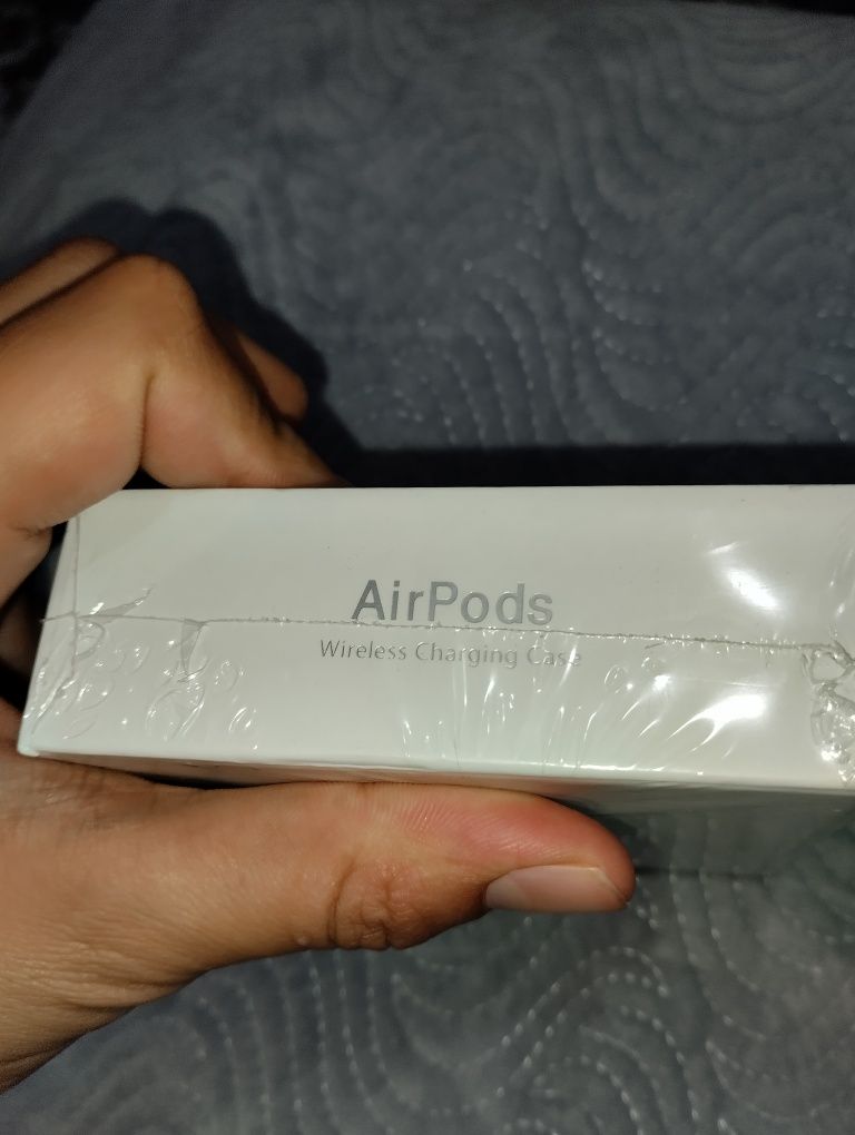 Срочно продам Наушники AirPods 2 new
