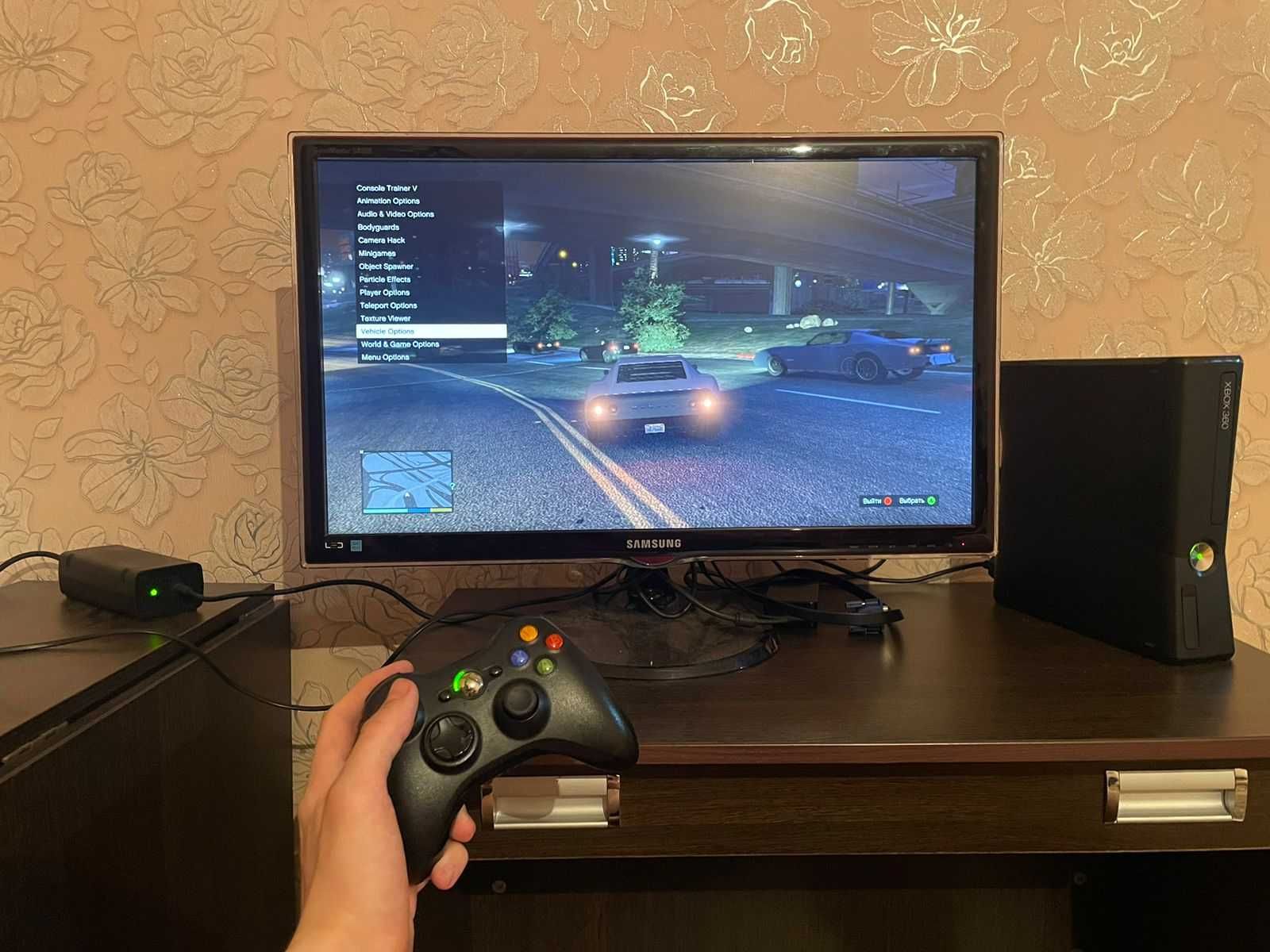 Xbox 360 slim с коробкой