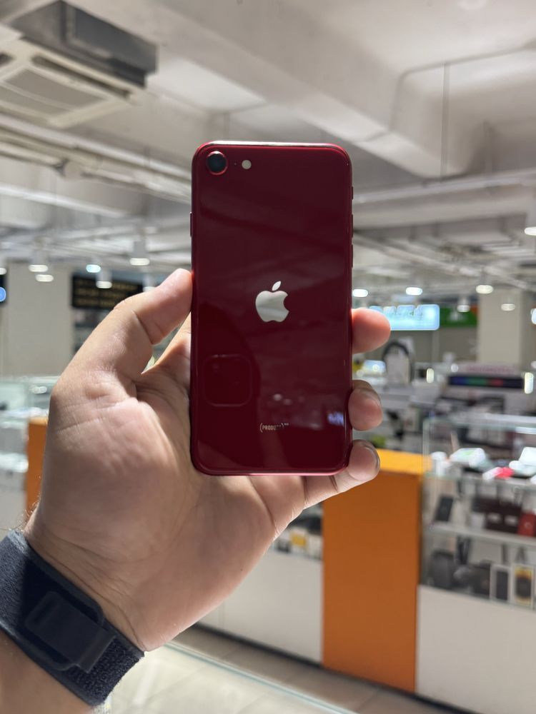 Iphone SE 128gb 3 покление