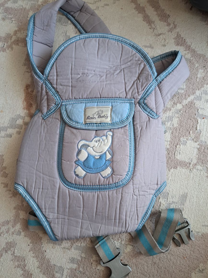 Продам куртки, тёплые штаны ,шапку, желетку детскую