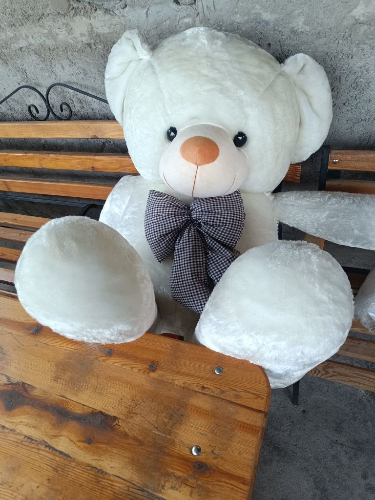 Продам мягкую игрушку медведь Б/У