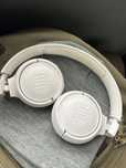 Срочно продется JBL