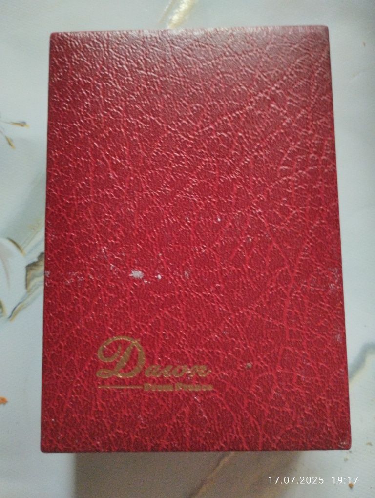 Продам зажигалку Dupont