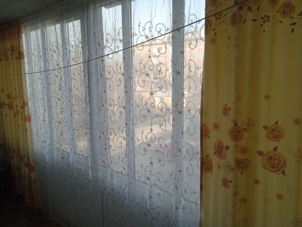 1.5 в центре посуточно по ул.Ауэзова в районе Императора