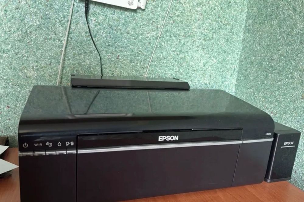 Продается Epson l805