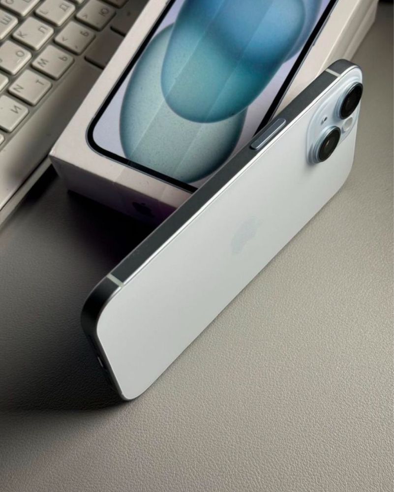 iPhone 15 с гарантией