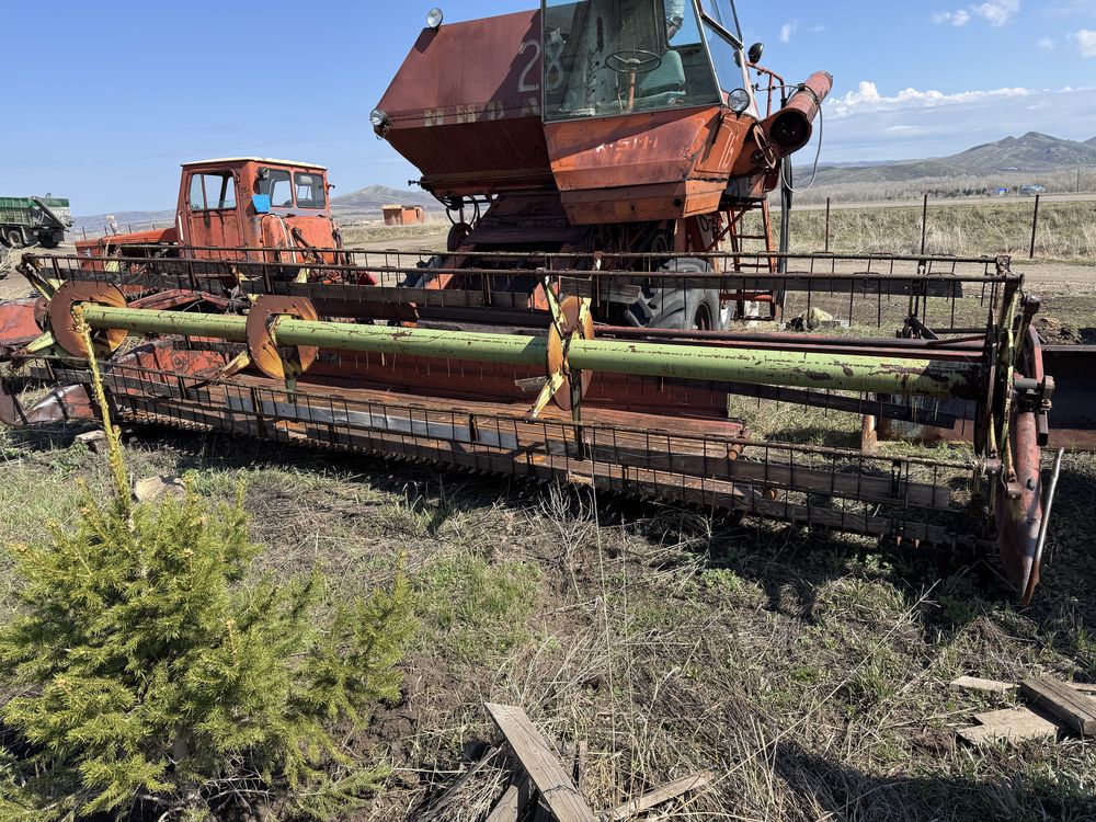 Продам жатку валковую навесную ЖВН-6