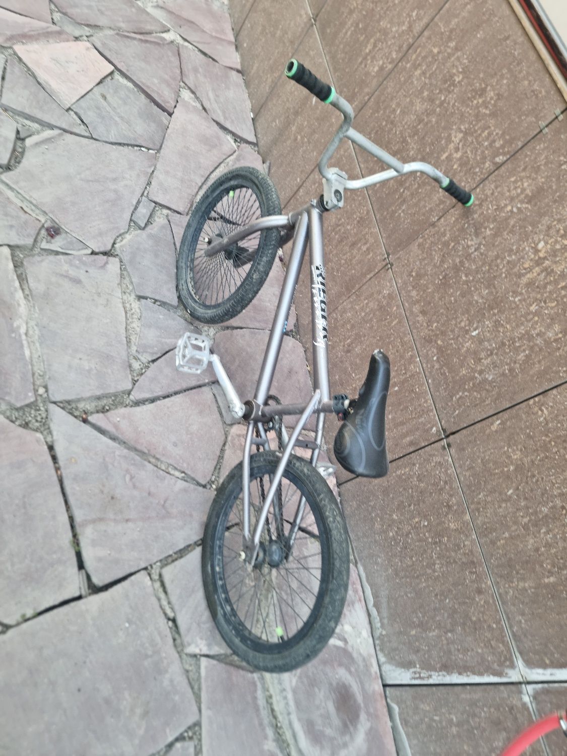 Велосипед BMX продам