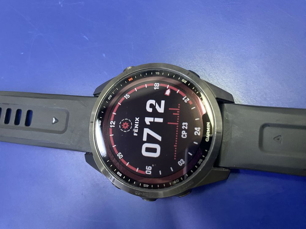Часы: Garmin Fenix 7S