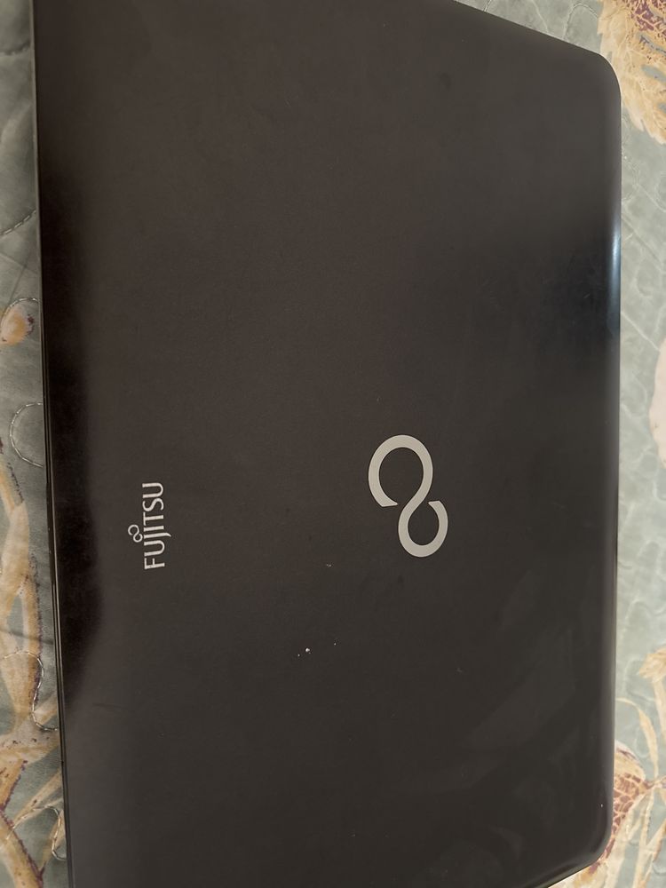 fujitsu ноутбук б/у срочно