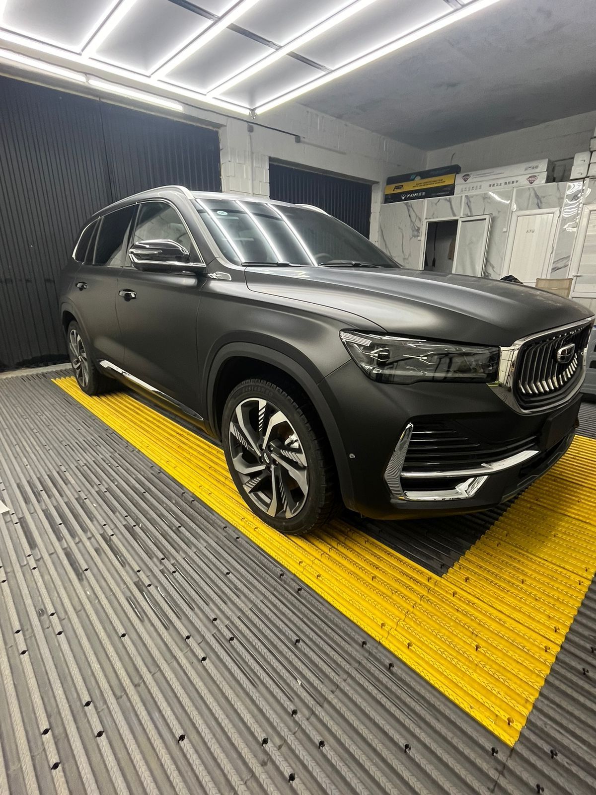 Бронепленка авто