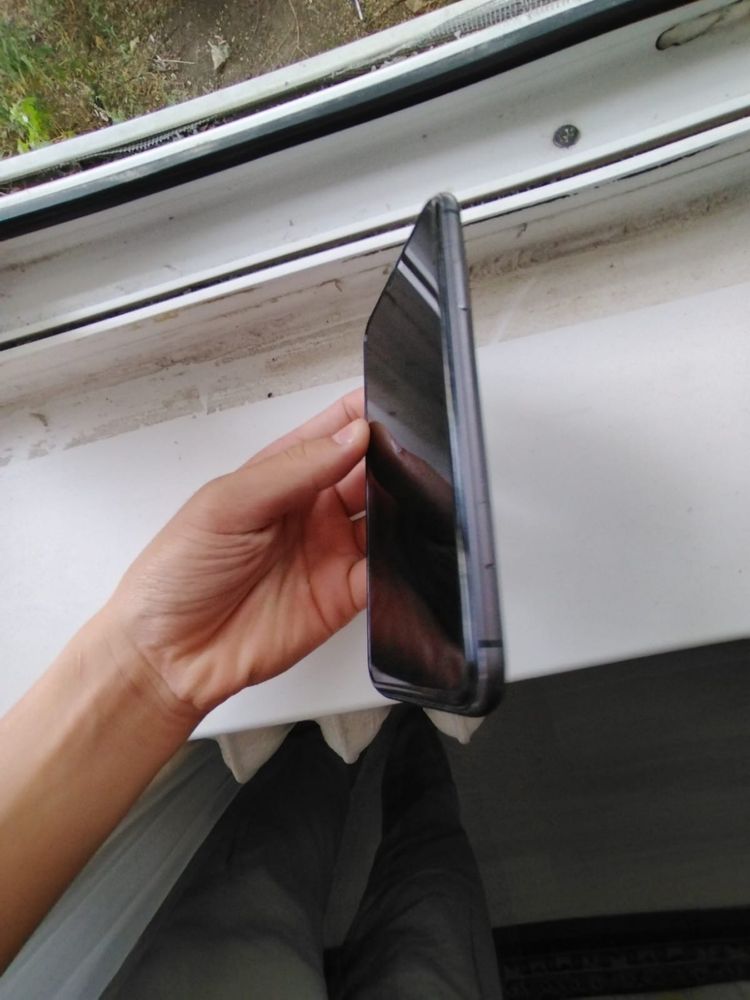 Iphone 11, в черном цвете
