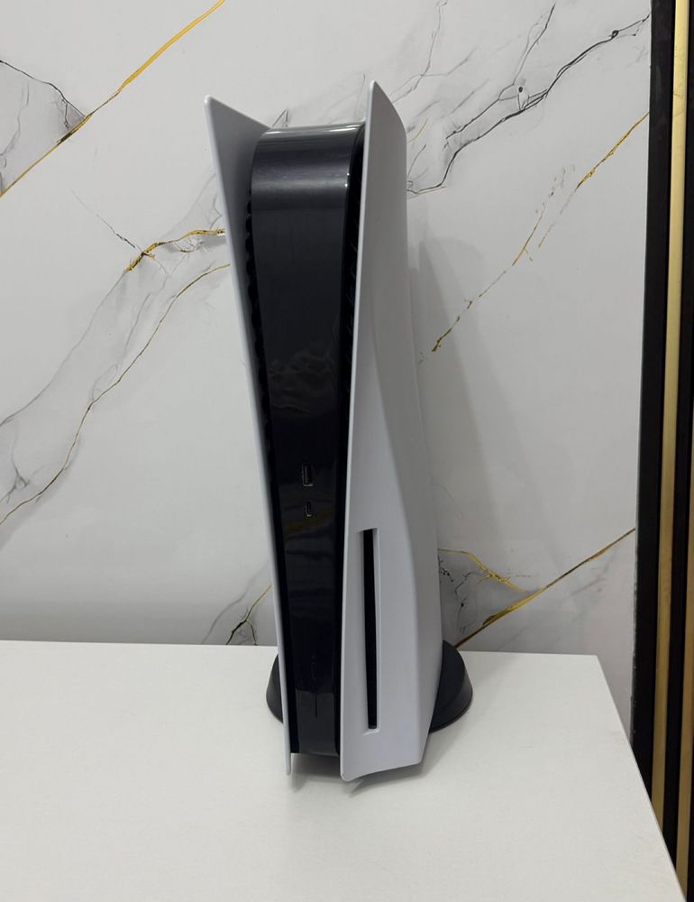 Продаю PlayStation 5 как новая