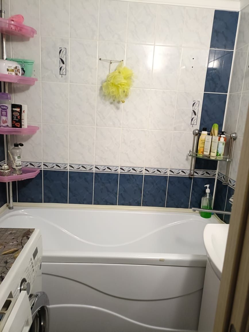 Продам 2-х комнатную квартиру. М. Жусуп 86