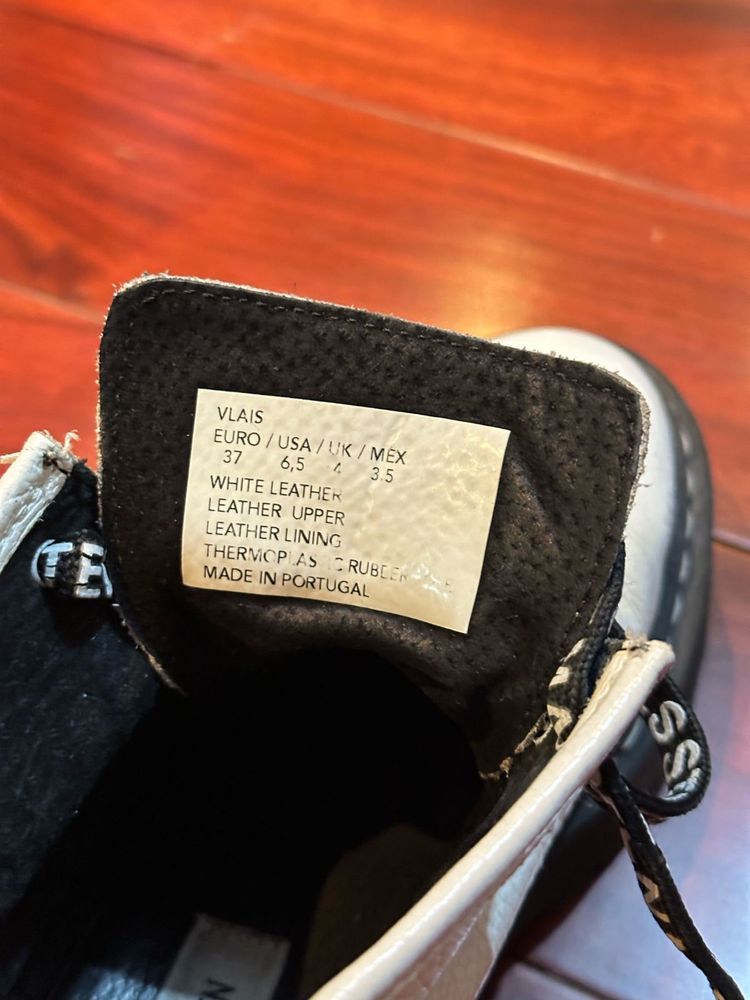 Продам демисезонную обувь от Steve Madden