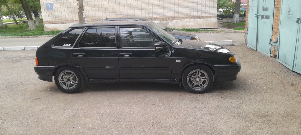Продам ваз2114 четырку