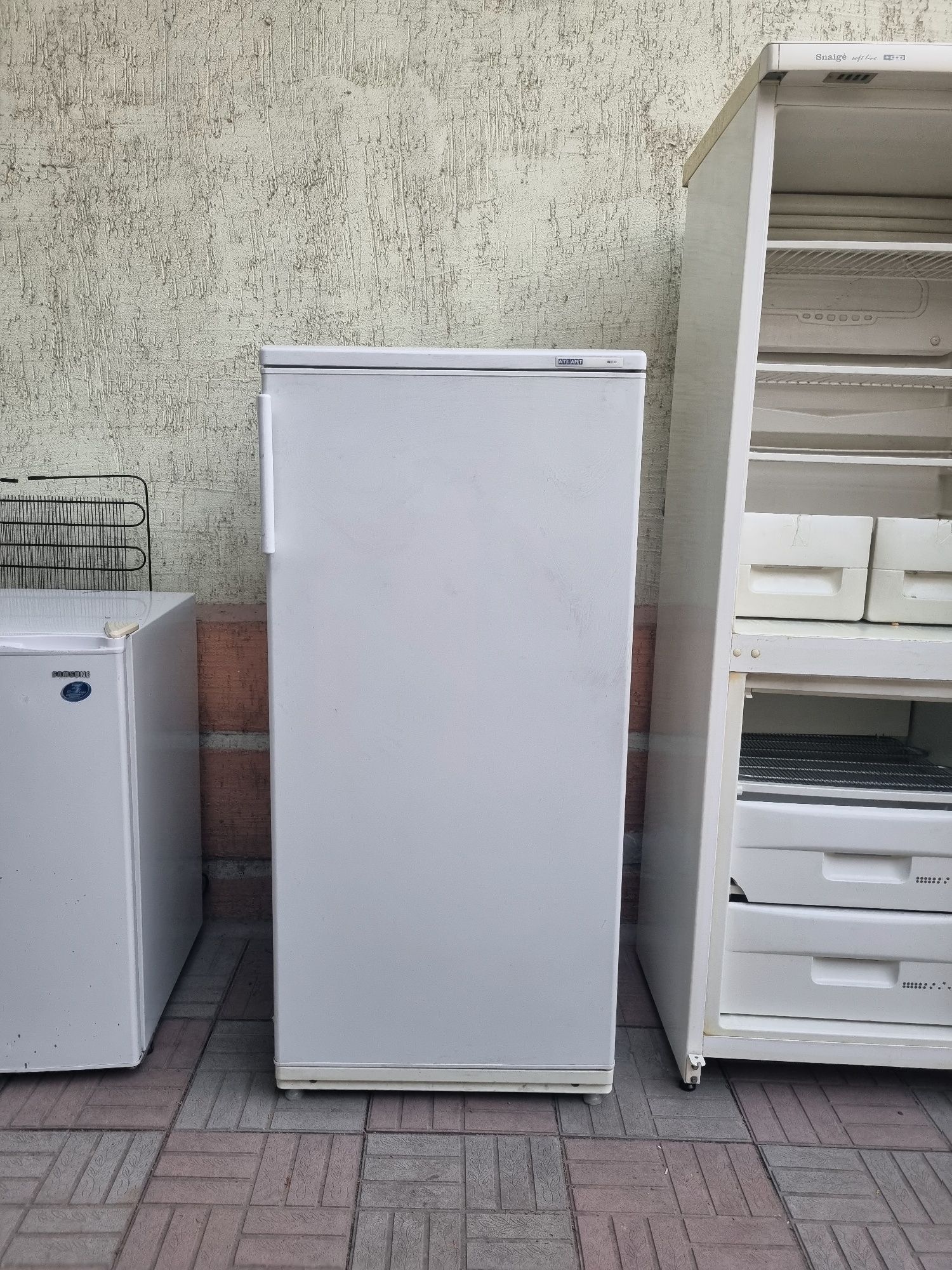 Холодильник INDESIT