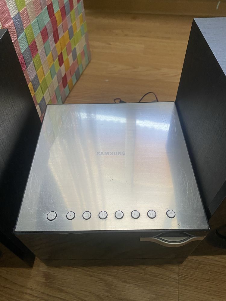 Продам музыкальный центр Samsung