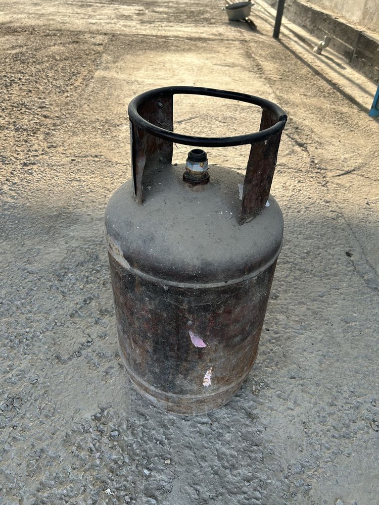 Бытовой газовый баллон 4 штуки