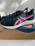 Кроссовки спортивные бренда ASICS