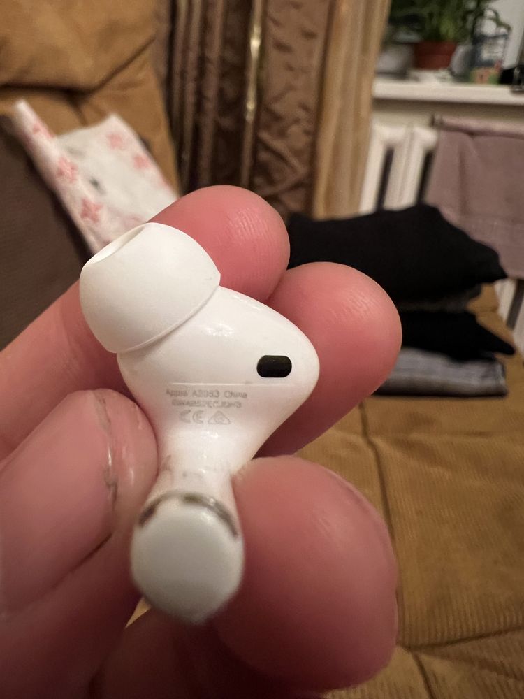 AirPods Pro оригинальный с коробкой с гарантией