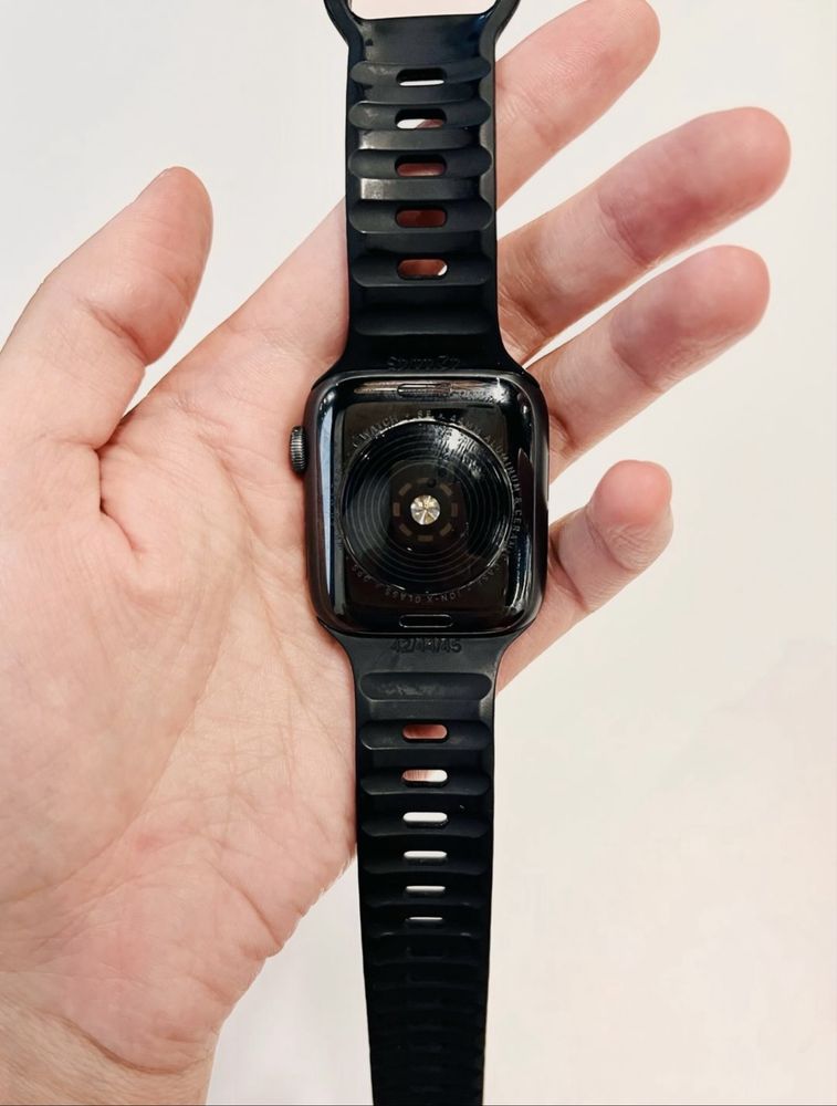 Apple Watch Series 7 | 45 мм | GPS