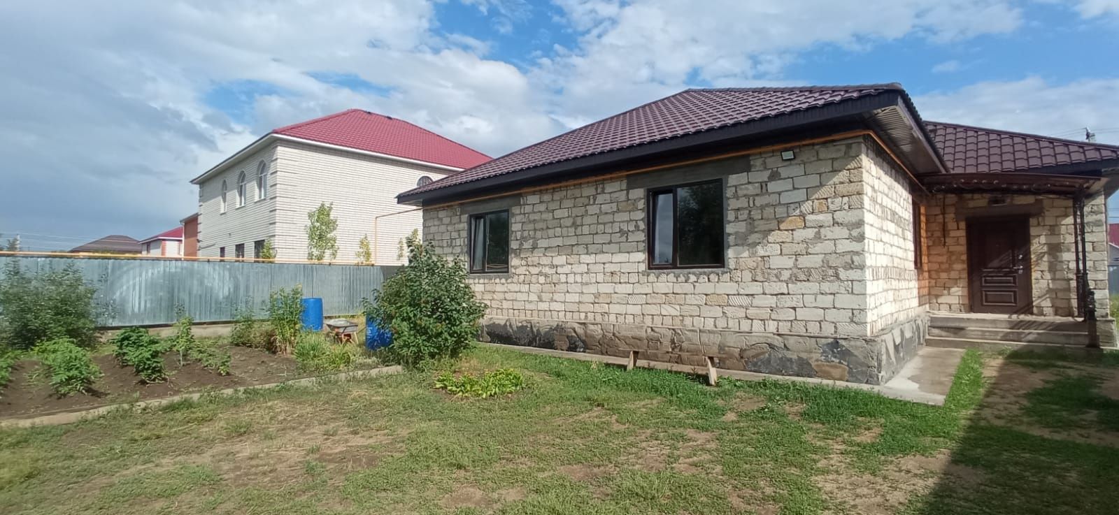 Продам дом, в жилом массиве Жибек Жолы (Заречный 3)